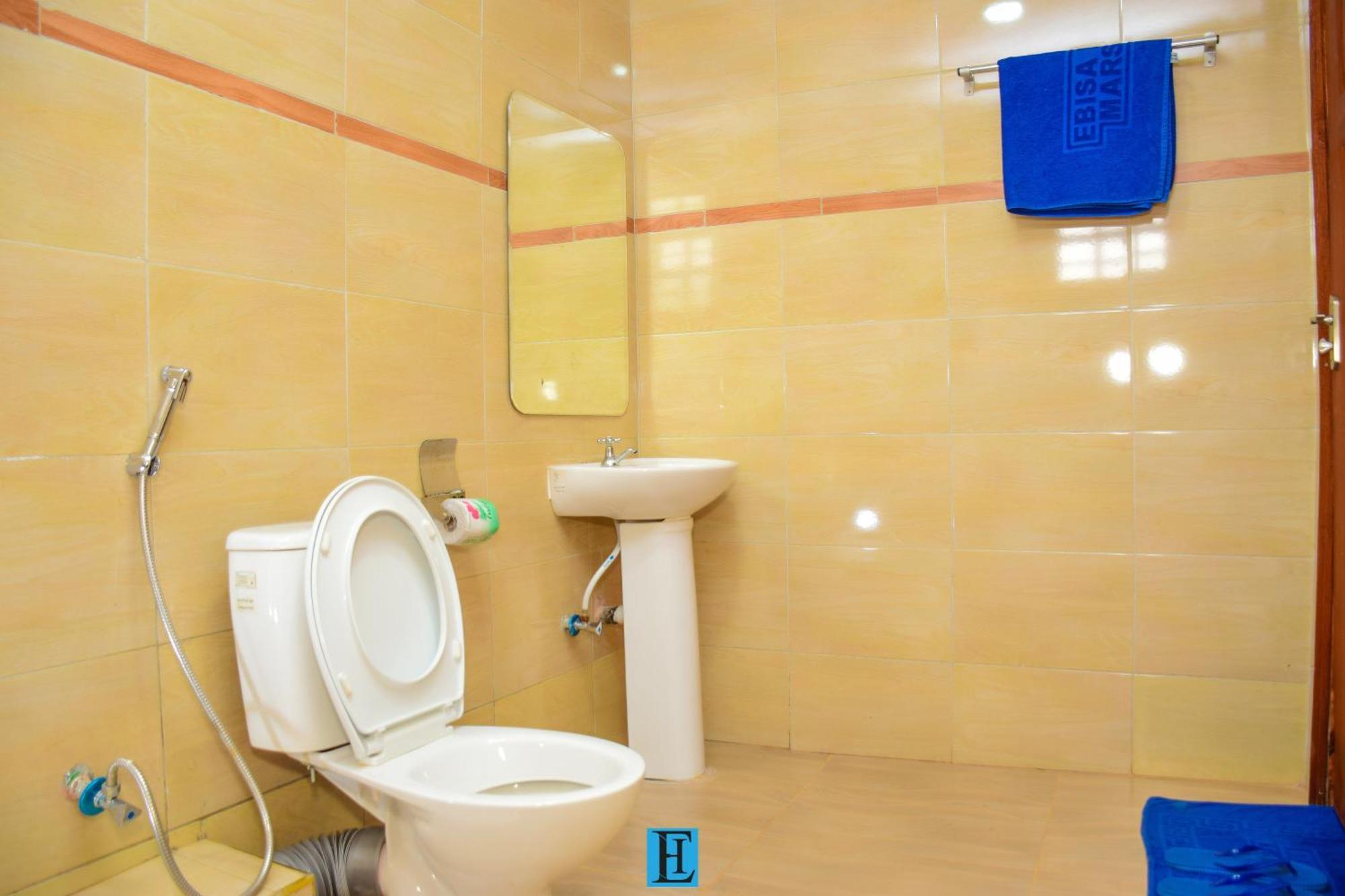 Ebisa Hotel Limited Marsabit ภายนอก รูปภาพ